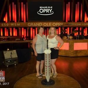 Meet your Posher, Donna